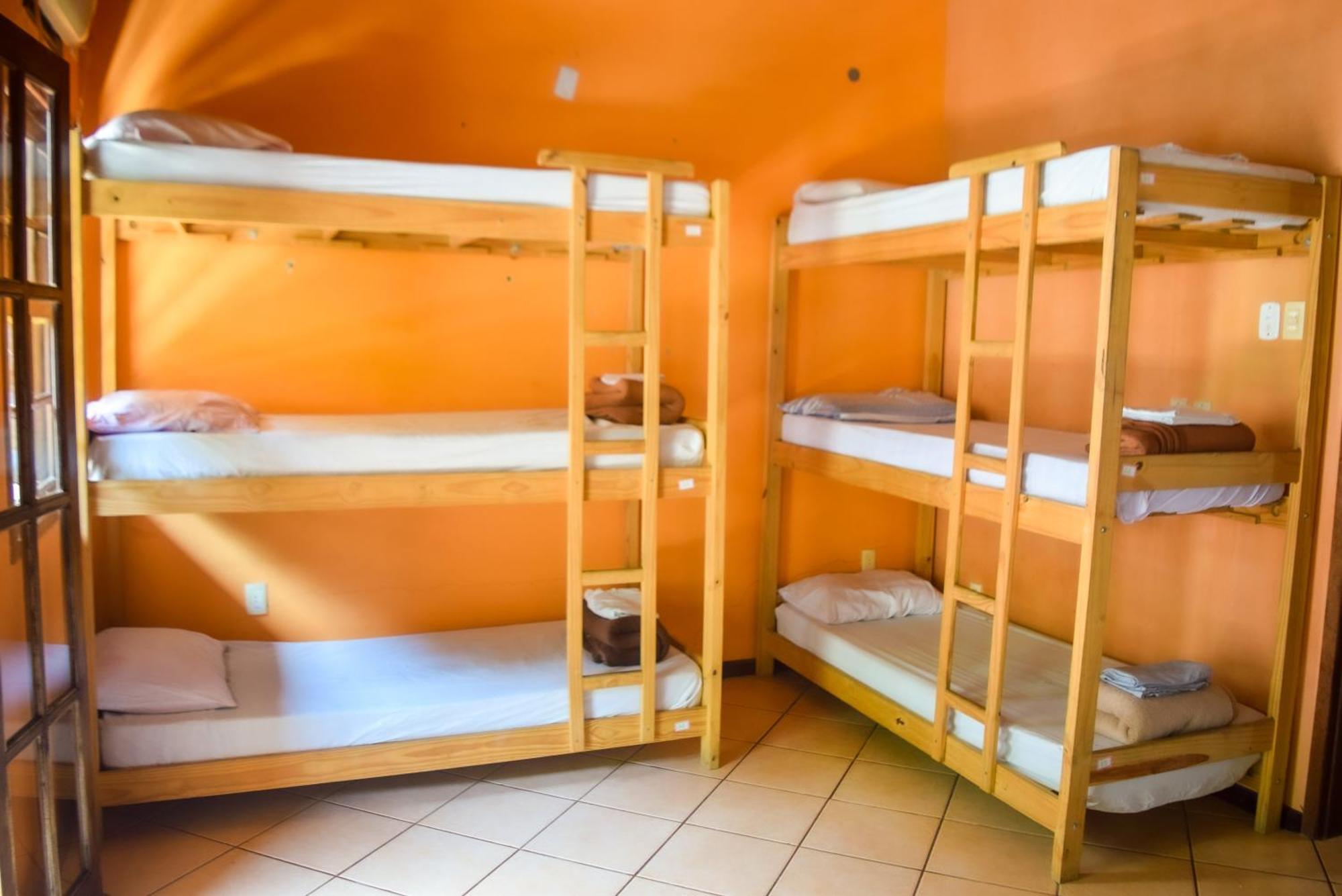Leo'S Clan Beach Hostel Paraty Luaran gambar
