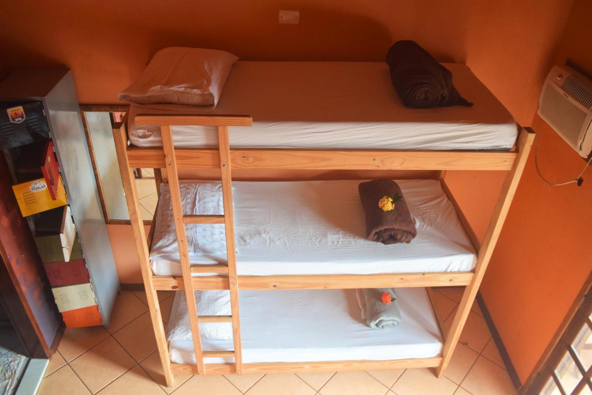 Leo'S Clan Beach Hostel Paraty Luaran gambar