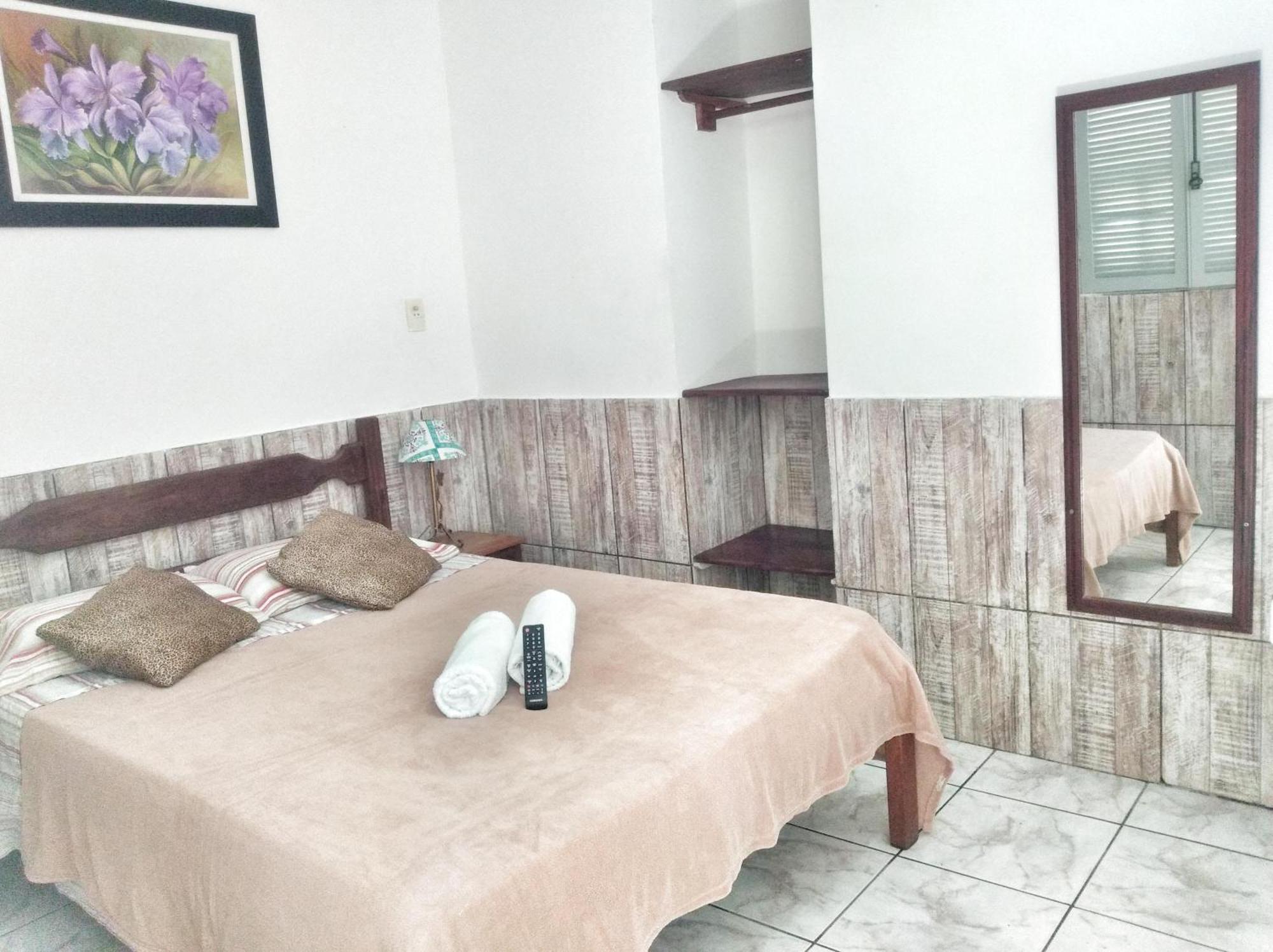 Leo'S Clan Beach Hostel Paraty Luaran gambar